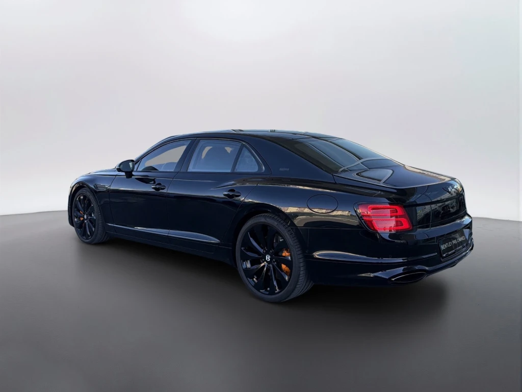 Image for 2025 Flying Spur Black Edition V8 Hybrid at position 3
