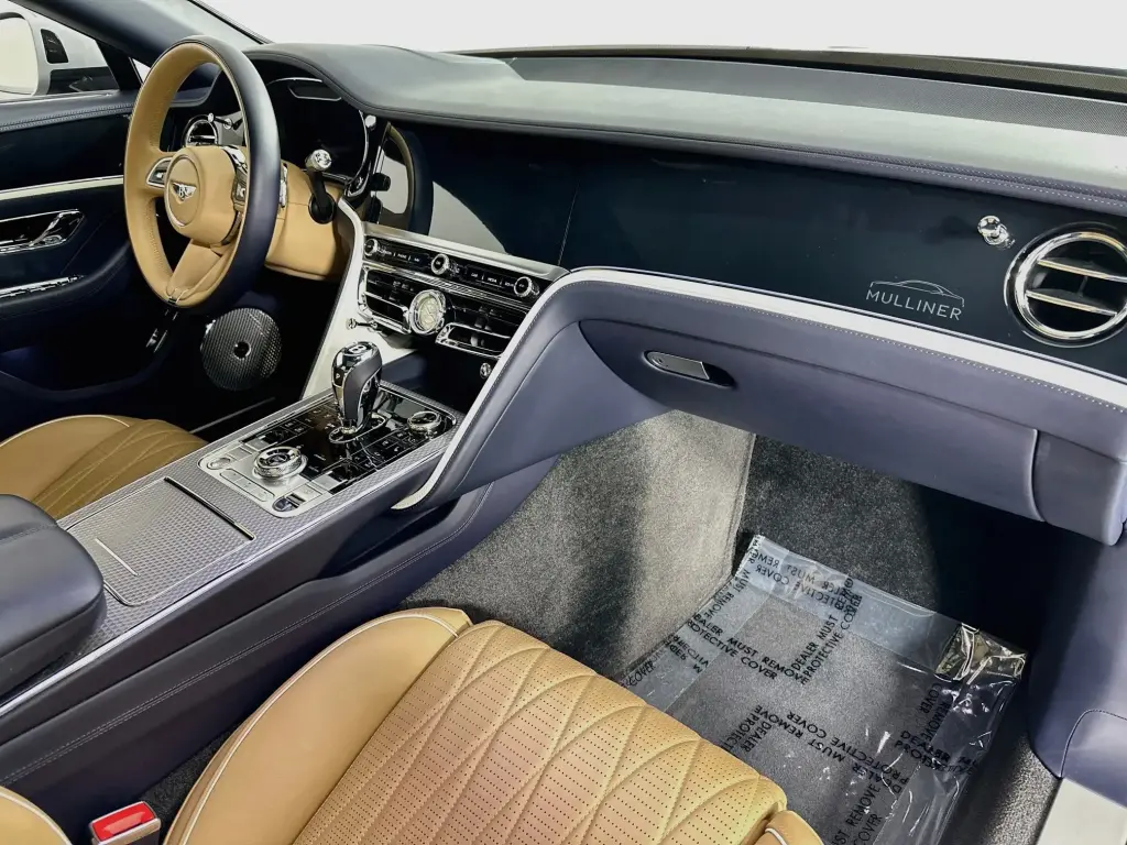 Image for 2022 Flying Spur Mulliner V6 Hybrid at position 2