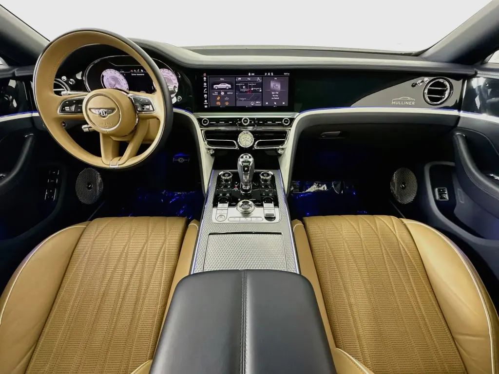 Image for 2022 Flying Spur Mulliner V6 Hybrid at position 4