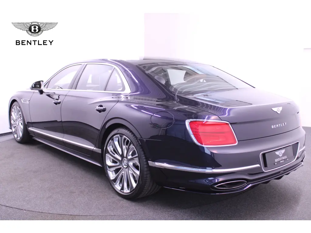 Image for 2025 Flying Spur Mulliner V8 Hybrid at position 3