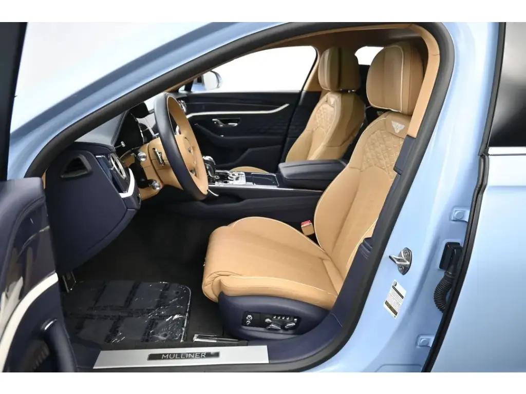 Image for 2025 Flying Spur Mulliner V8 Hybrid at position 4