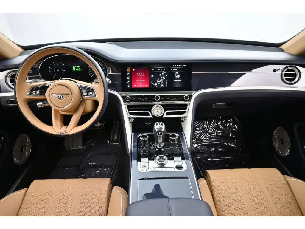 Image for 2025 Flying Spur Mulliner V8 Hybrid at position 2