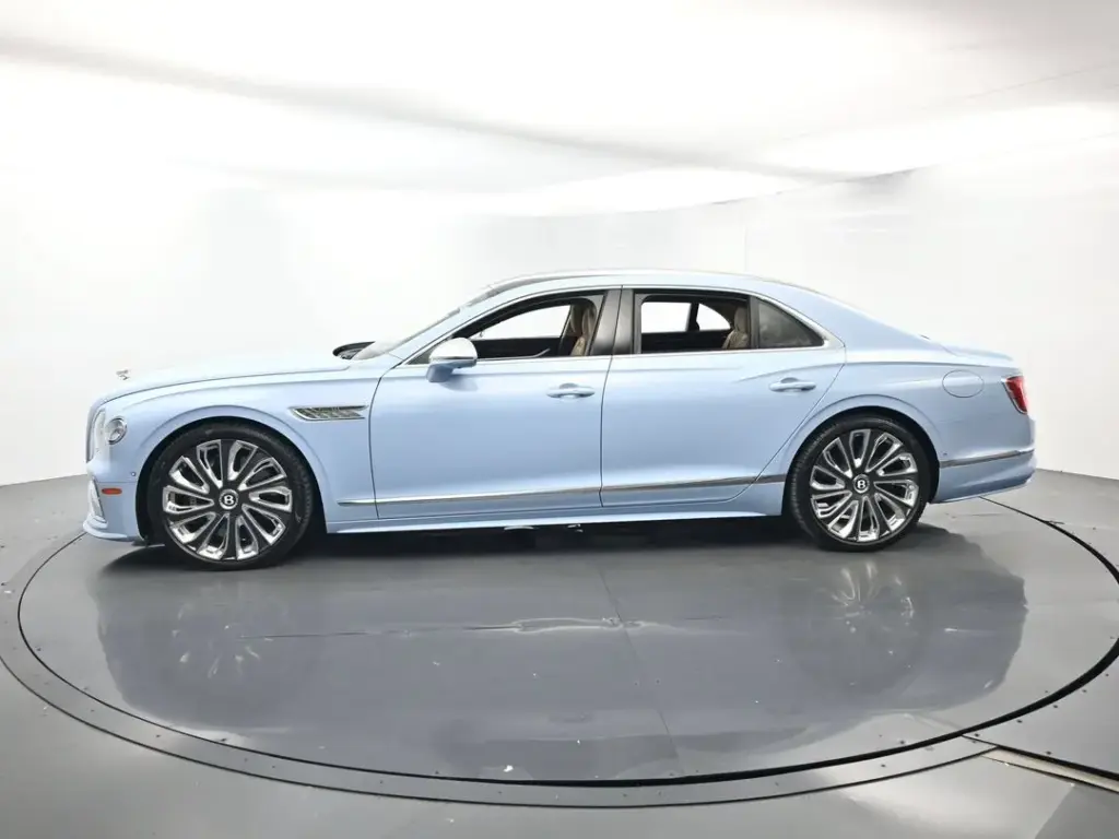 Image for 2025 Flying Spur Mulliner V8 Hybrid at position 5