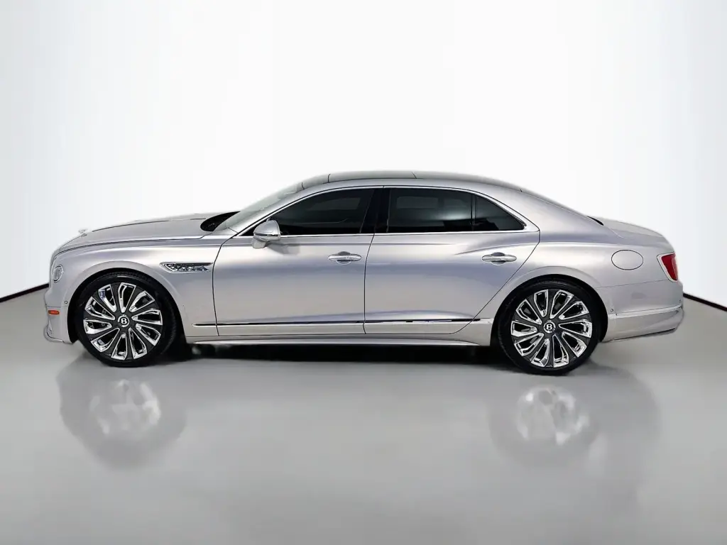 Image for 2025 Flying Spur Mulliner V8 Hybrid at position 5