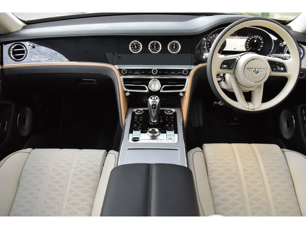 Image for 2026 Flying Spur Mulliner V8 Hybrid at position 4