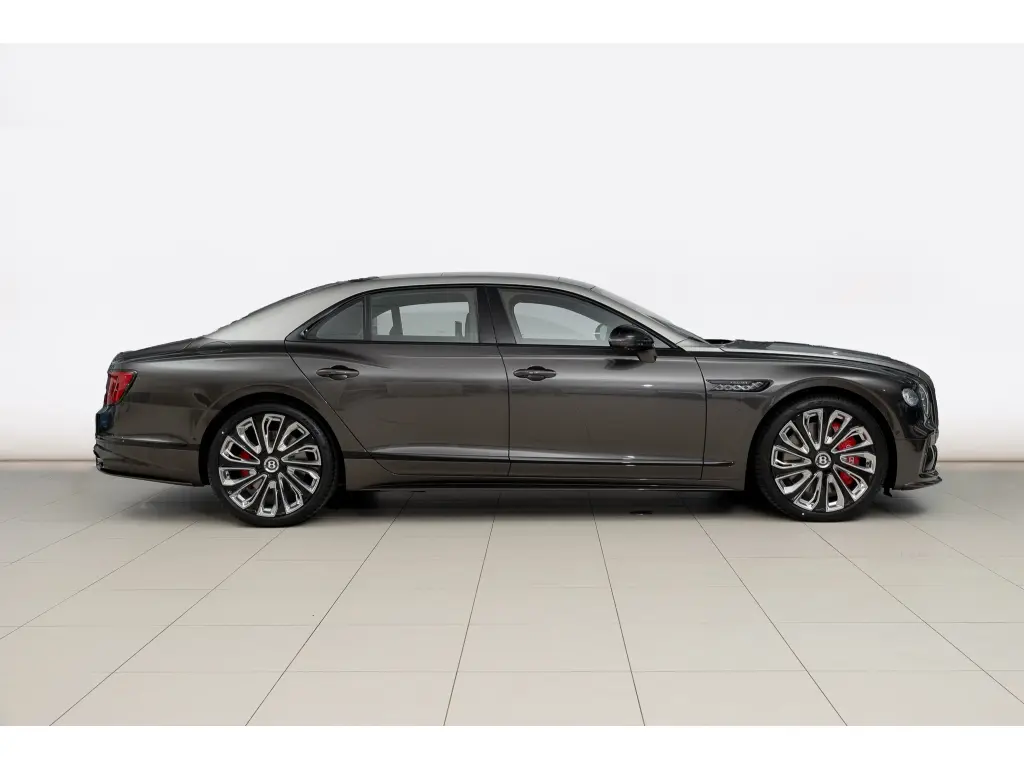 Image for 2026 Flying Spur Mulliner V8 Hybrid at position 5