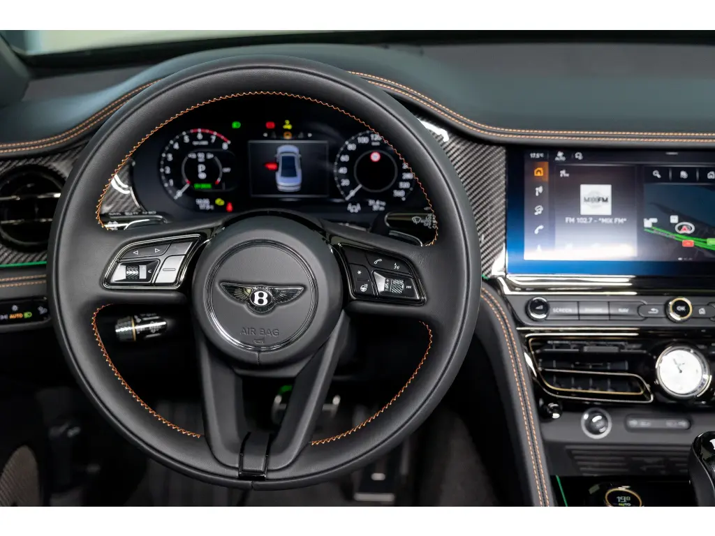 Image for 2026 Flying Spur Mulliner V8 Hybrid at position 4