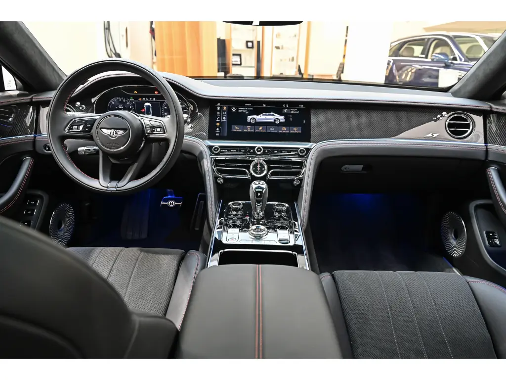 Image for 2023 Flying Spur S V6 Hybrid at position 4