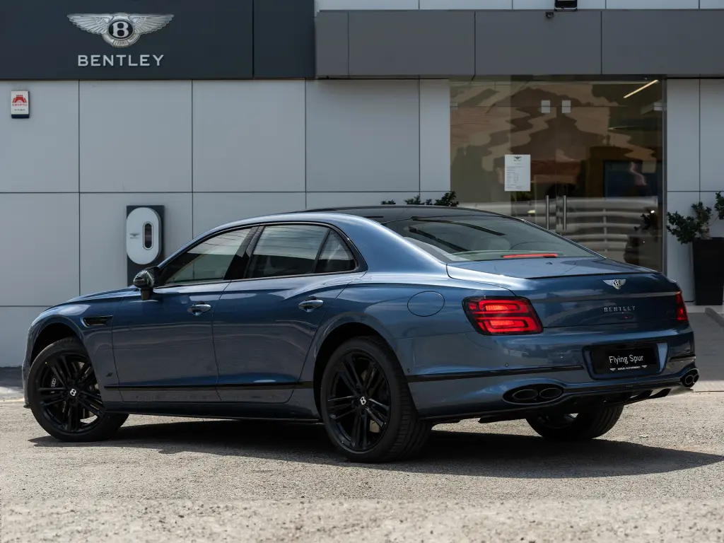 Image for 2024 Flying Spur S V6 Hybrid at position 3