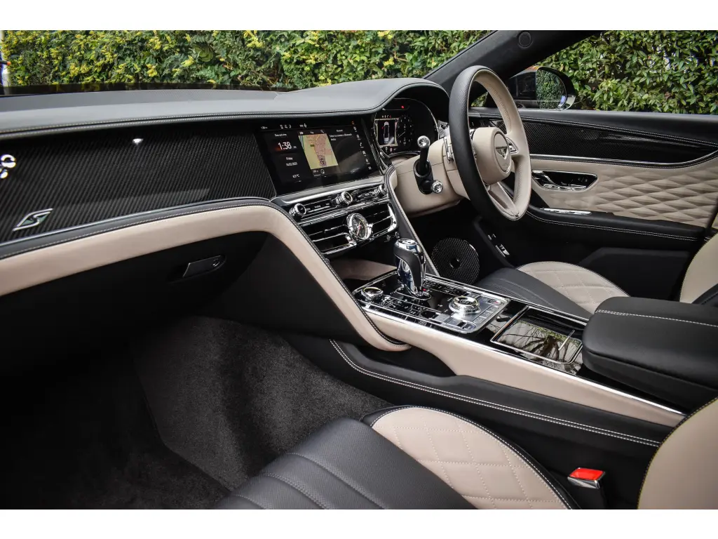 Image for 2024 Flying Spur S V8 at position 2