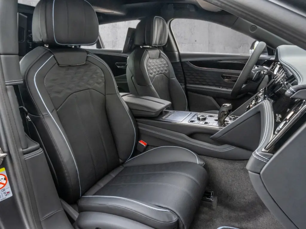 Image for 2025 Flying Spur Speed First Edition V8 Hybrid at position 2