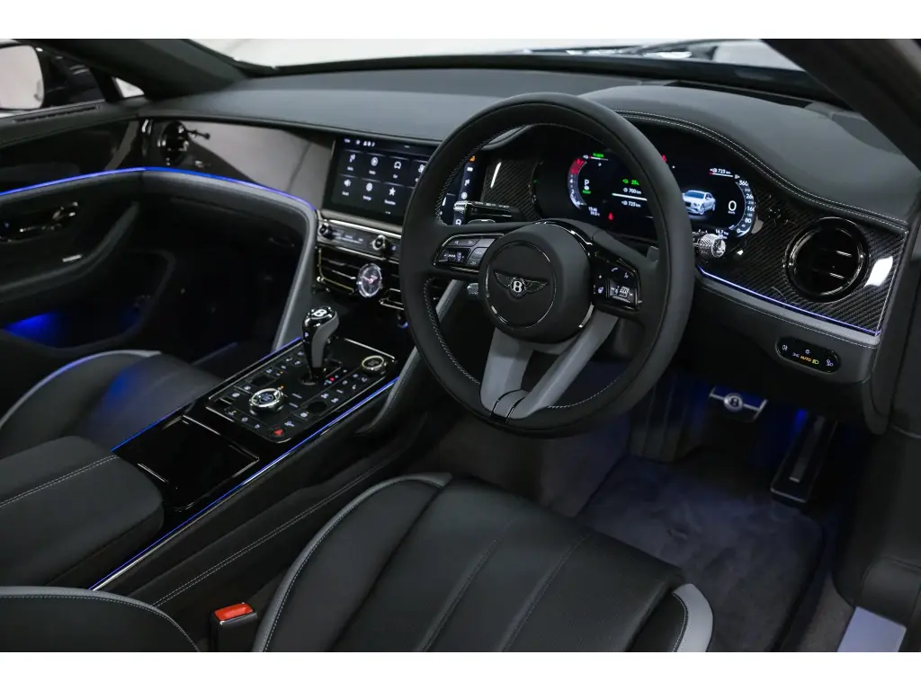 Image for 2025 Flying Spur Speed V8 Hybrid at position 2