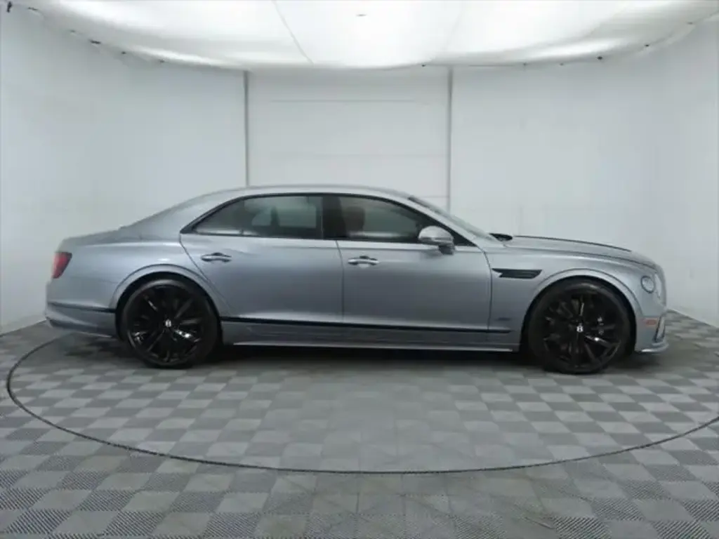 Image for 2025 Flying Spur Speed V8 Hybrid at position 5