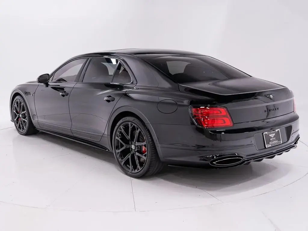 Image for 2025 Flying Spur Speed V8 Hybrid at position 3