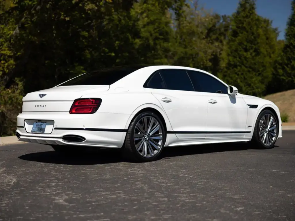 Image for 2025 Flying Spur Speed V8 Hybrid at position 3