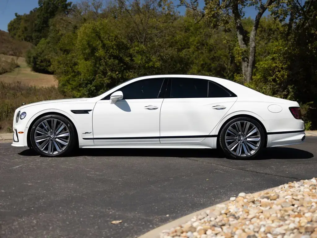 Image for 2025 Flying Spur Speed V8 Hybrid at position 5