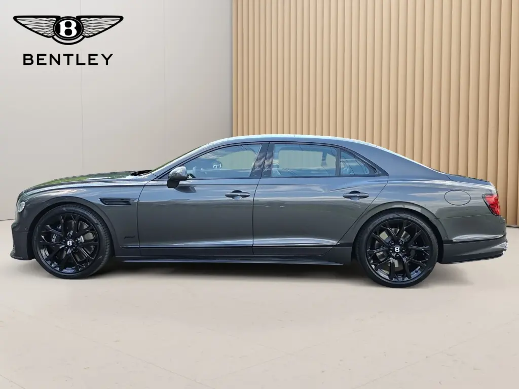 Image for 2026 Flying Spur Speed V8 Hybrid at position 5