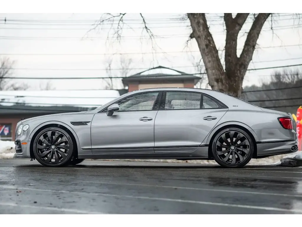 Image for 2024 Flying Spur V8 Edition 8 at position 5