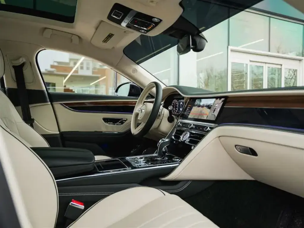 Image for 2024 Flying Spur V8 Edition 8 at position 2
