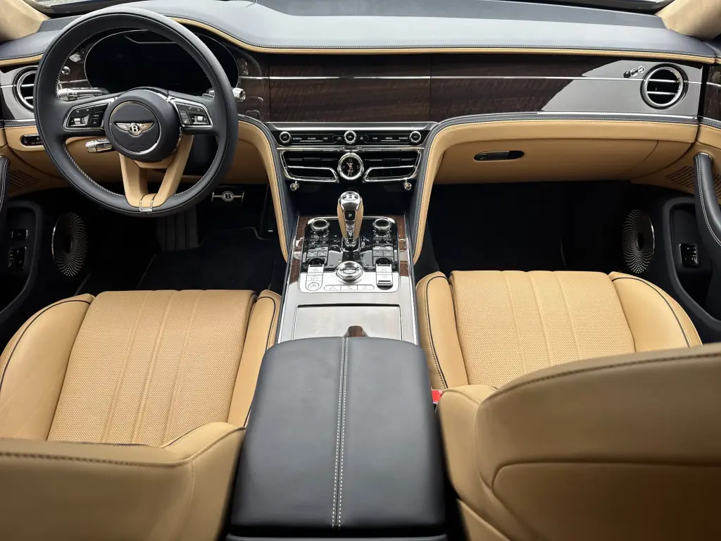 Image for 2024 Flying Spur V8 Edition 8 at position 4