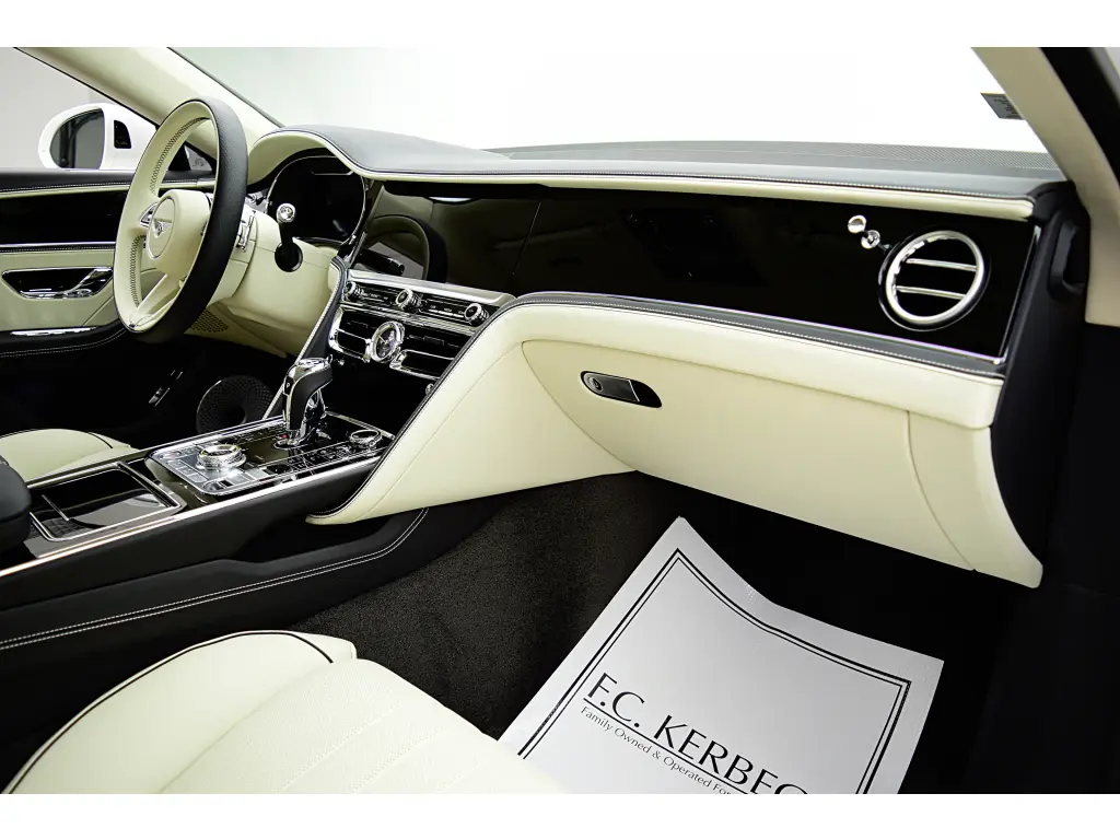 Image for 2024 Flying Spur V8 Edition 8 at position 2