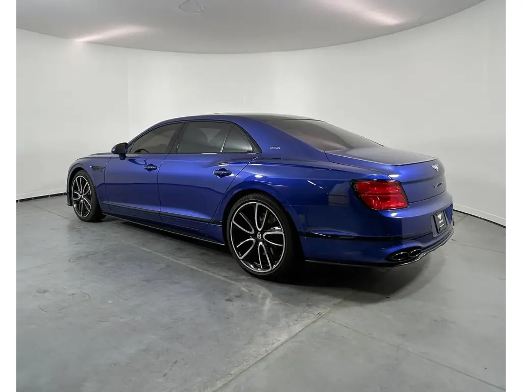 Image for 2024 Flying Spur V8 Edition 8 at position 3