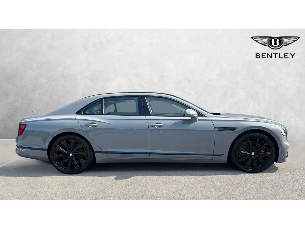 Image for 2026 Flying Spur V8 Hybrid at position 5