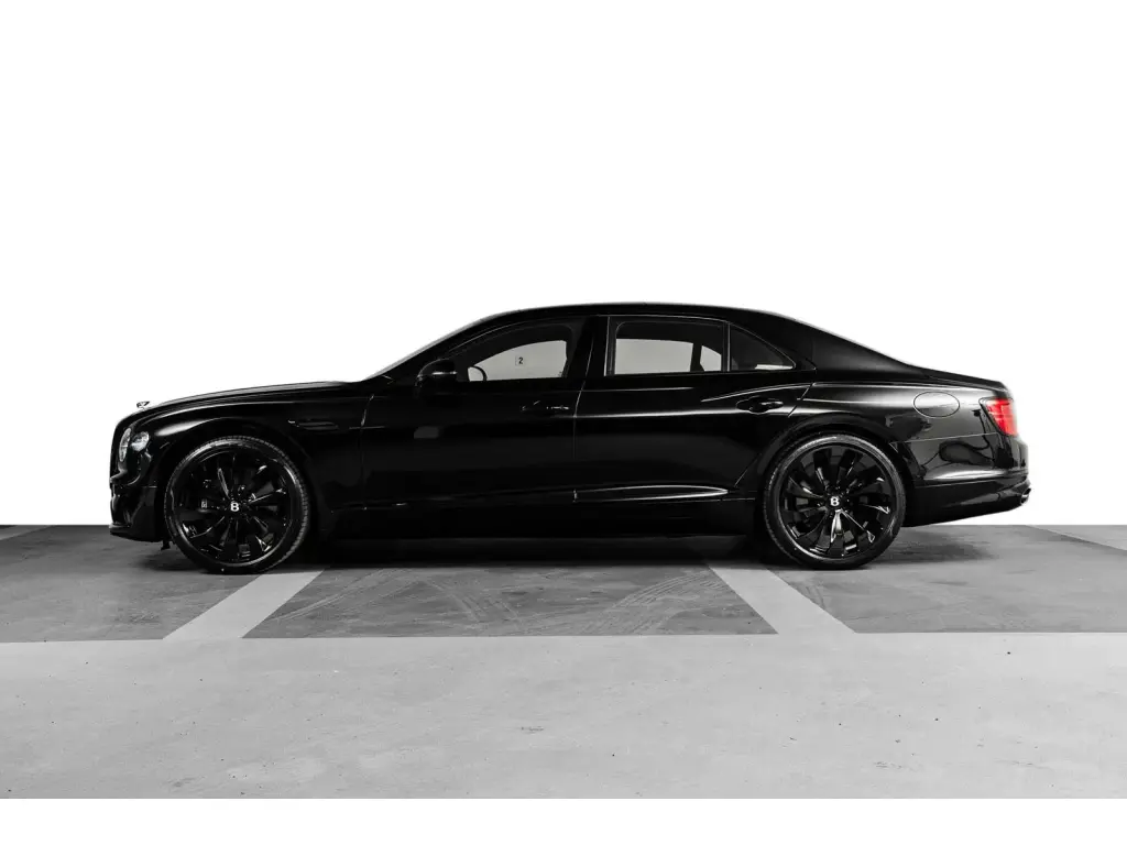 Image for 2026 Flying Spur V8 Hybrid at position 5