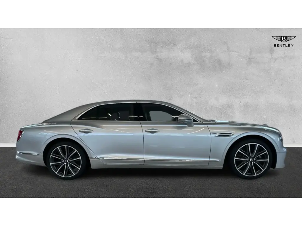 Image for 2026 Flying Spur V8 Hybrid at position 5