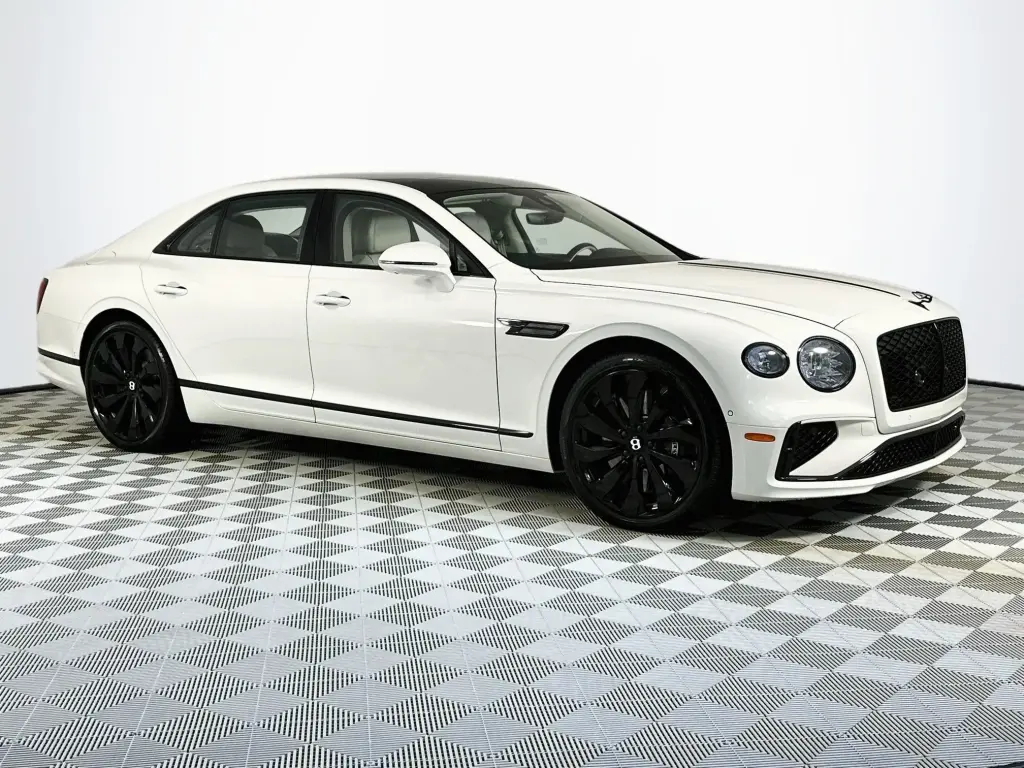 2026 Bentley Flying Spur V8 Hybrid