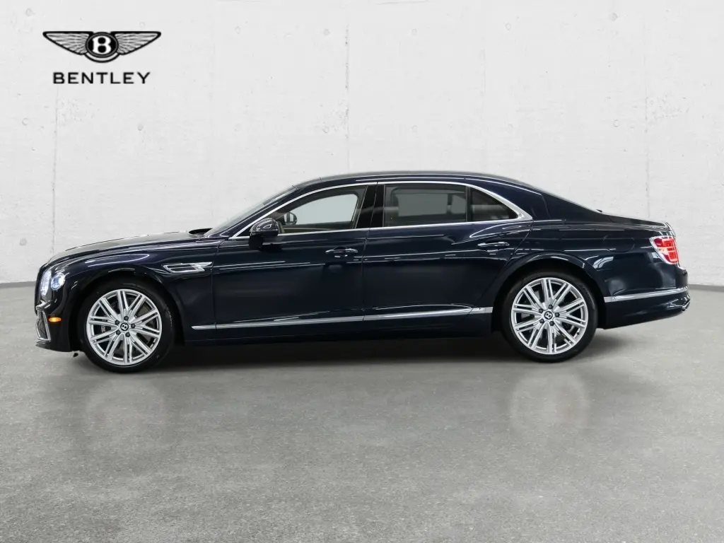 Image for 2026 Flying Spur V8 Hybrid at position 5