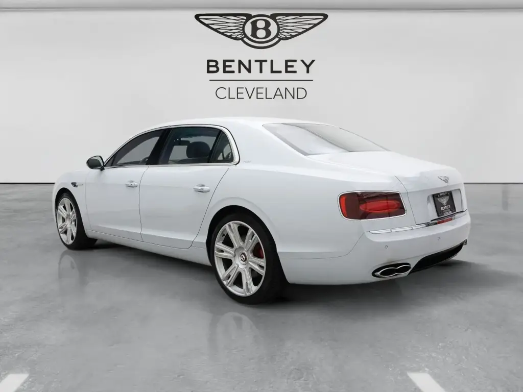 Image for 2017 Flying Spur V8 at position 3