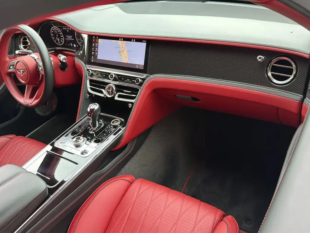 Image for 2022 Flying Spur V8 at position 2