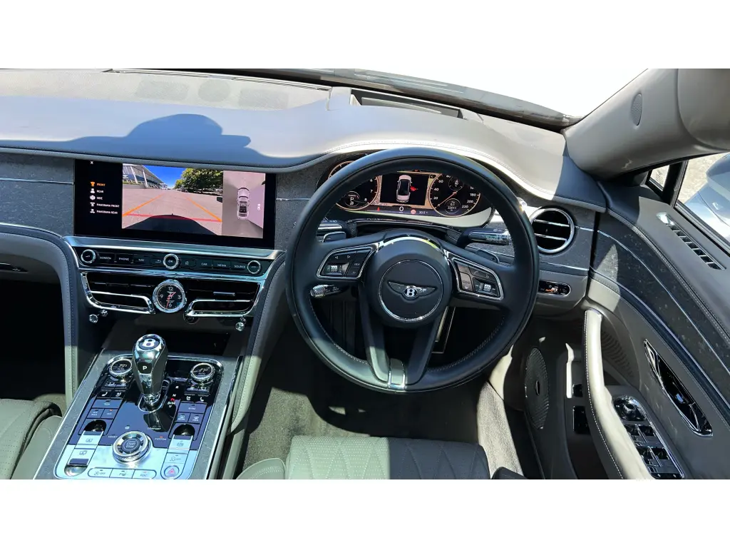 Image for 2022 Flying Spur V8 at position 4