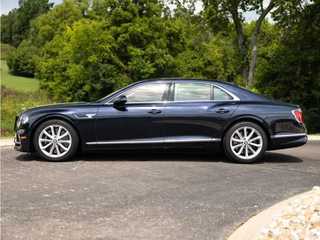Image for 2024 Flying Spur V8 at position 5