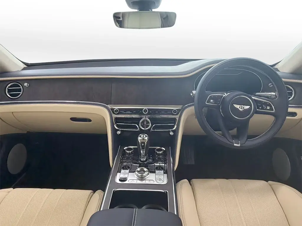 Image for 2024 Flying Spur V8 at position 4