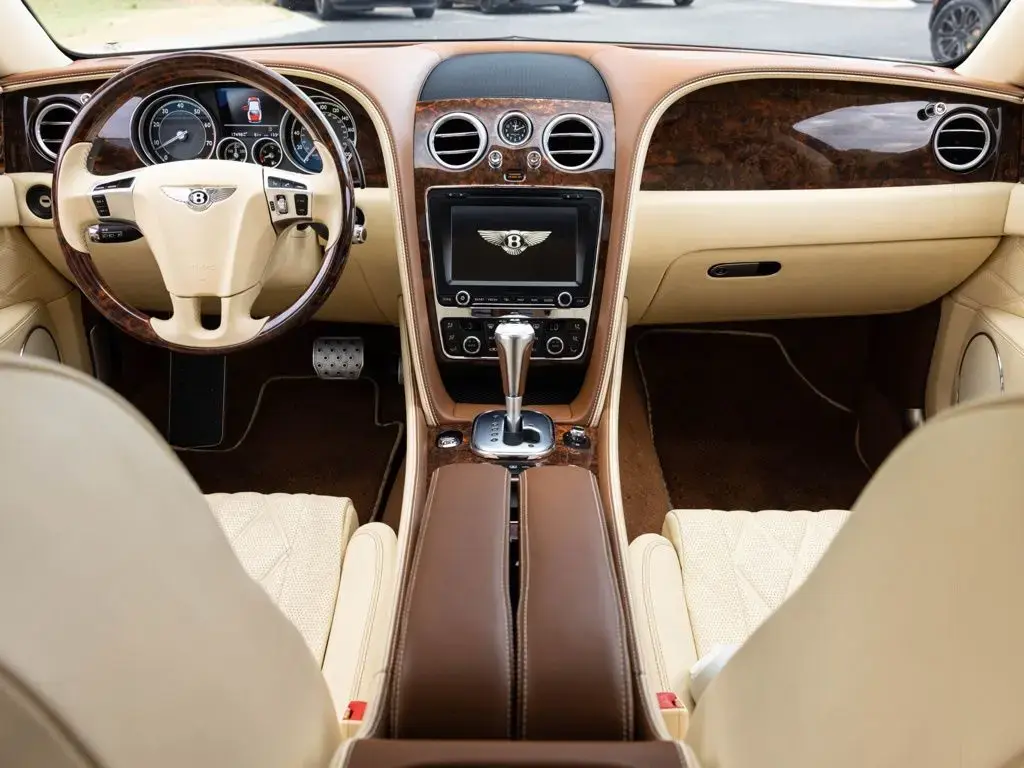 Image for 2015 Flying Spur W12 at position 4