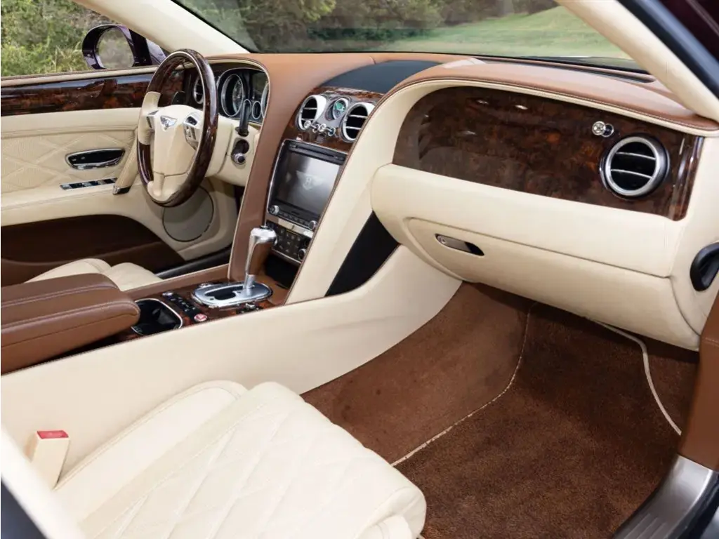 Image for 2015 Flying Spur W12 at position 2