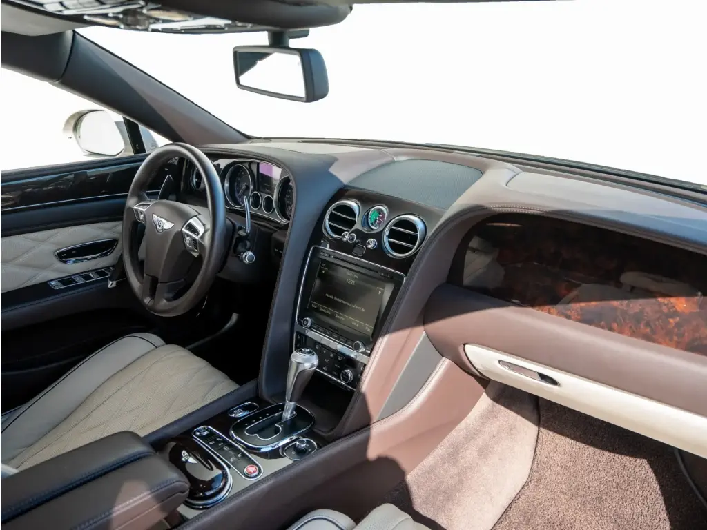 Image for 2016 Flying Spur W12 at position 2