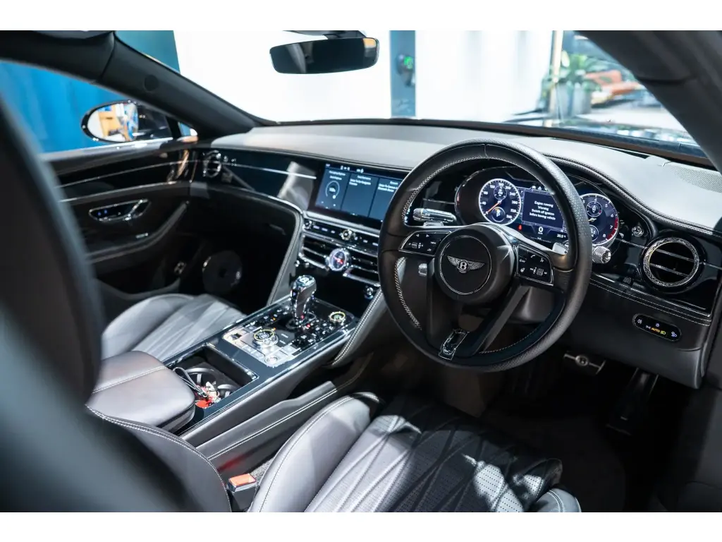 Image for 2020 Flying Spur W12 First Edition at position 4