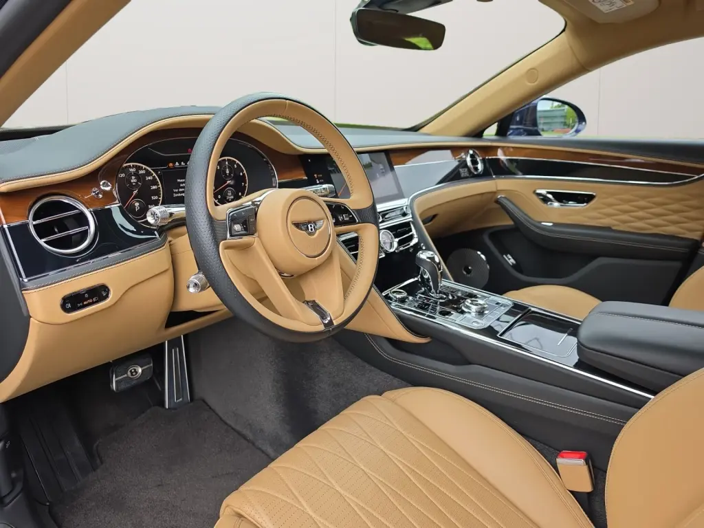 Image for 2020 Flying Spur W12 First Edition at position 2