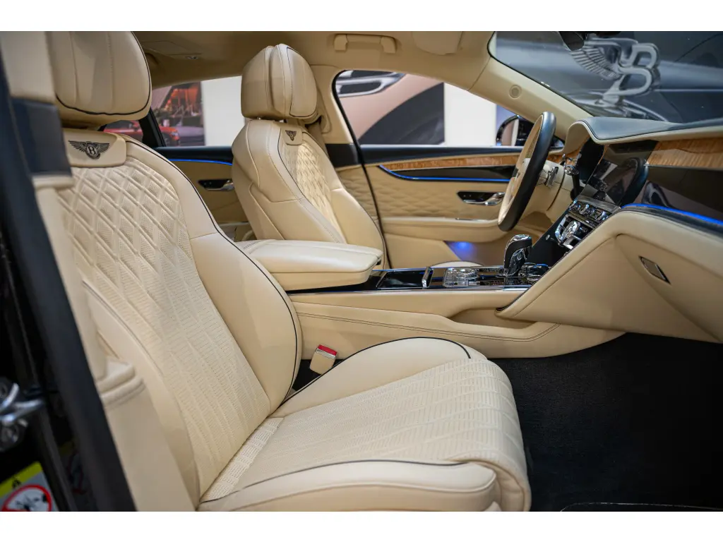 Image for 2020 Flying Spur W12 First Edition at position 2