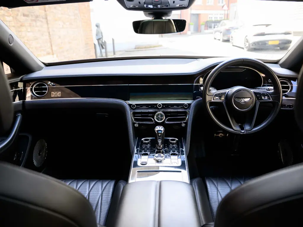 Image for 2020 Flying Spur W12 First Edition at position 4