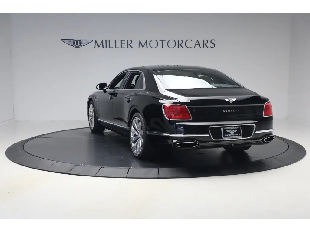 Image for 2022 Flying Spur W12 at position 3