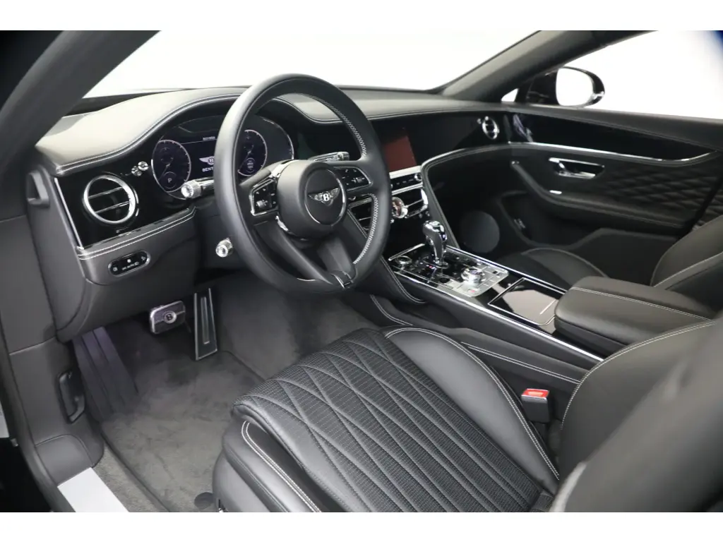 Image for 2022 Flying Spur W12 at position 4