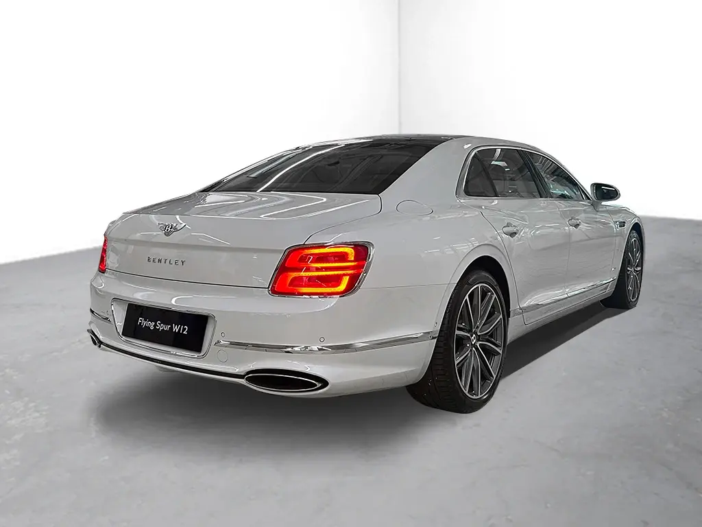 Image for 2022 Flying Spur W12 at position 3