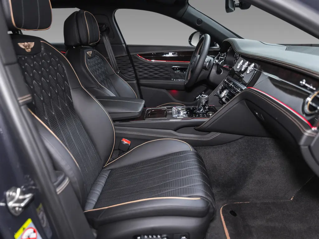 2022 Flying Spur W12 vehicle image