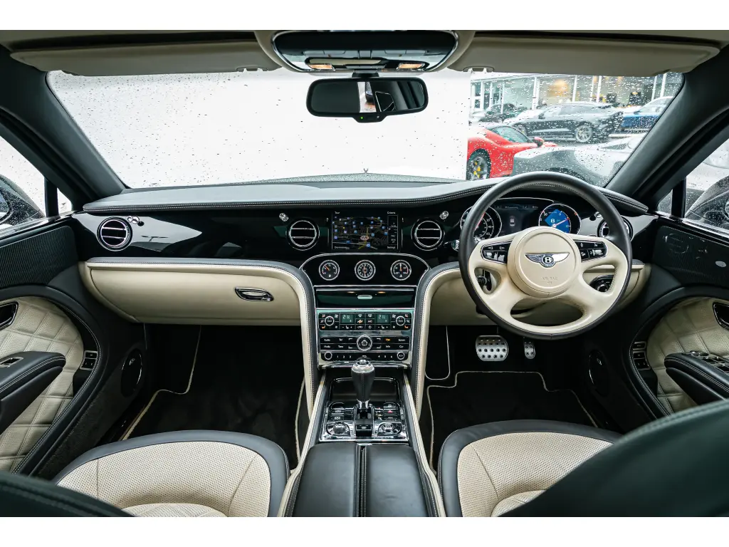 Image for 2016 Mulsanne Speed V8 at position 4