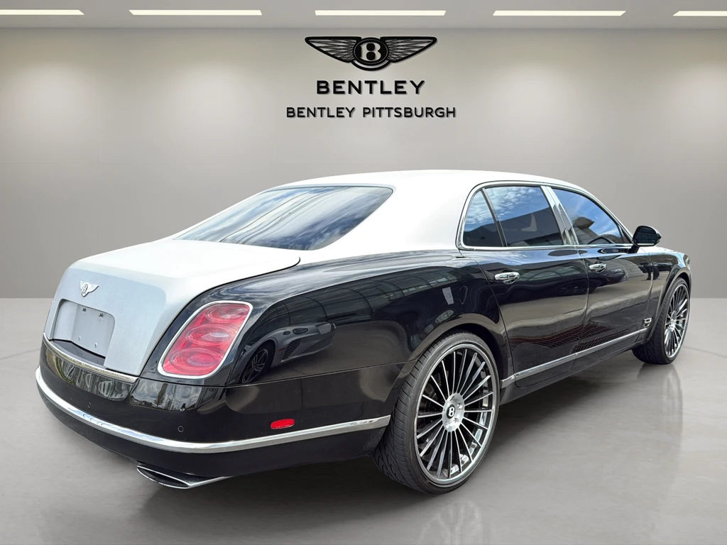 Image for 2013 Mulsanne V8 at position 3