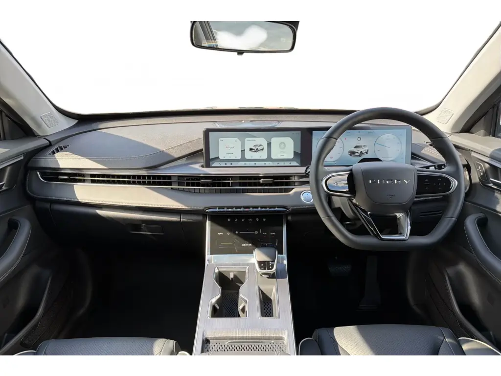 Image for 2026 TIGGO 4 Summit Super Hybrid at position 3